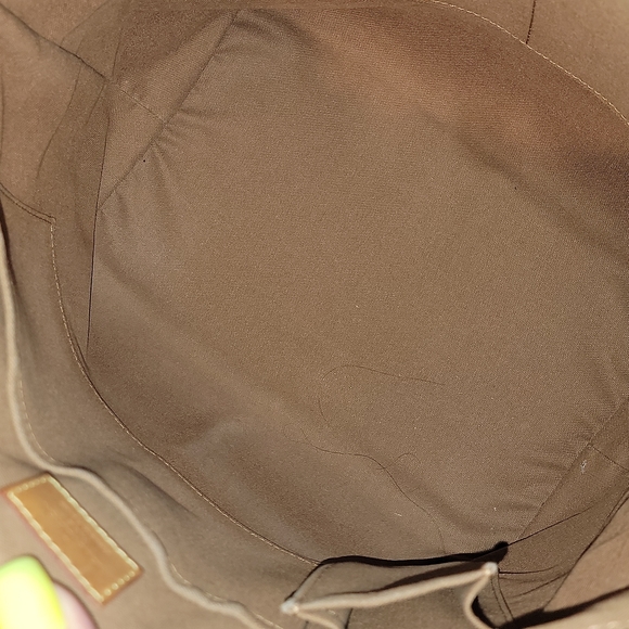 🎉SOLD🎉  Authentic Louis Vuitton Palermo MM bag - Picture 11 of 15